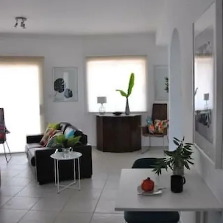 Peyia Paradise Apartment
